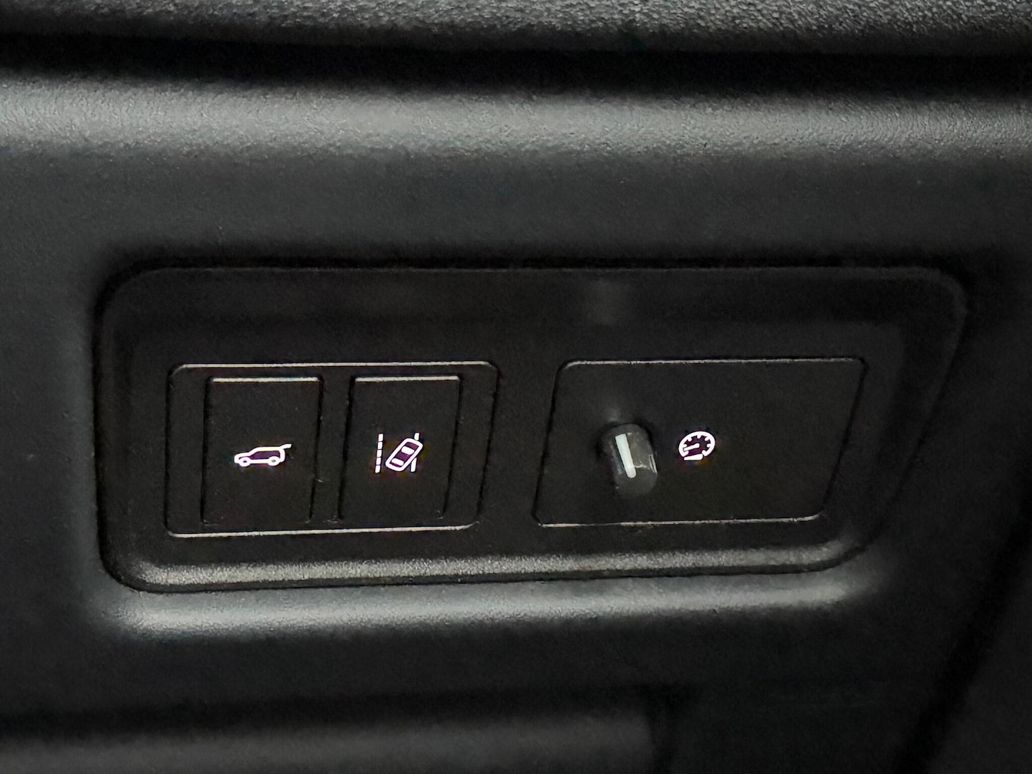 Used Land Rover Range Rover Evoque 2018 for sale - 76633848: Photo 48