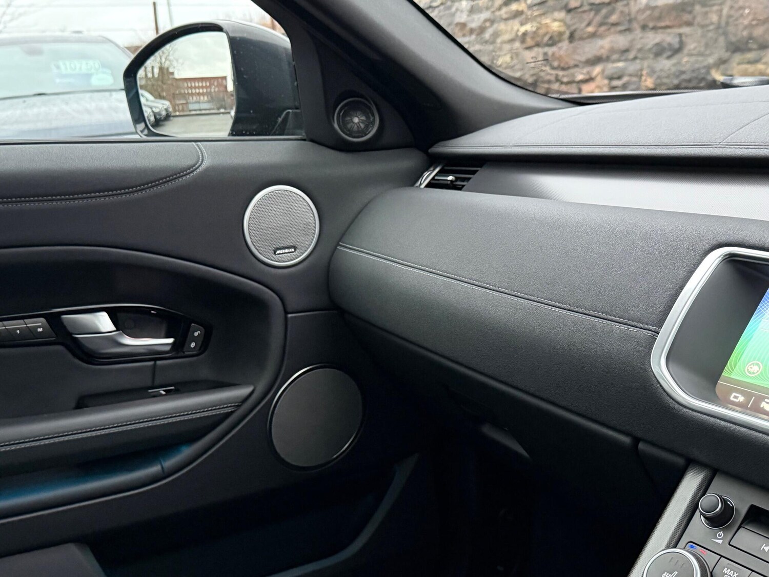 Used Land Rover Range Rover Evoque 2018 for sale - 76633848: Photo 49