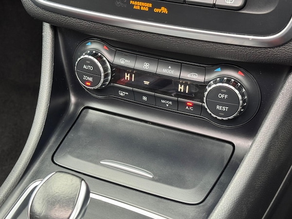 Used Mercedes-Benz CLA 2015 for sale - 76283988: Photo 38
