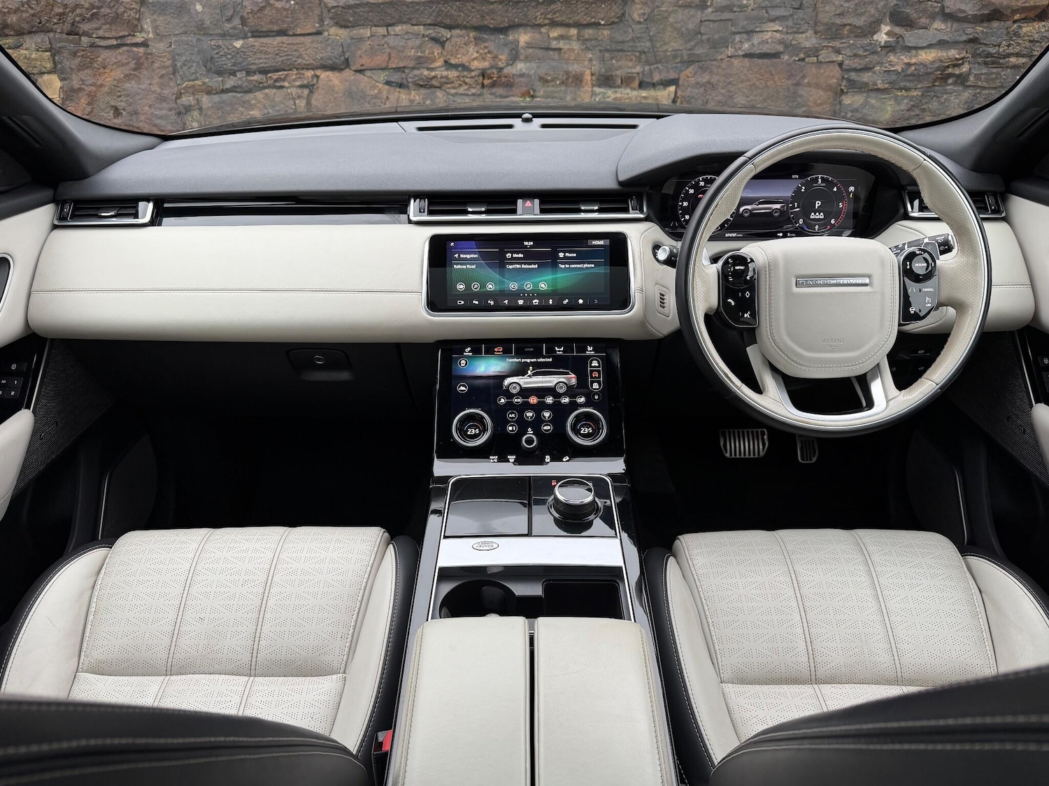 Used Land Rover Range Rover Velar 2019 for sale - 76584910: Photo 12