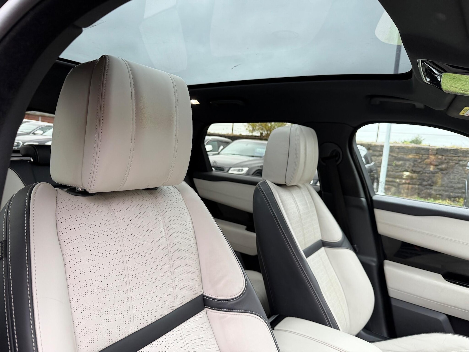 Used Land Rover Range Rover Velar 2019 for sale - 76584910: Photo 20