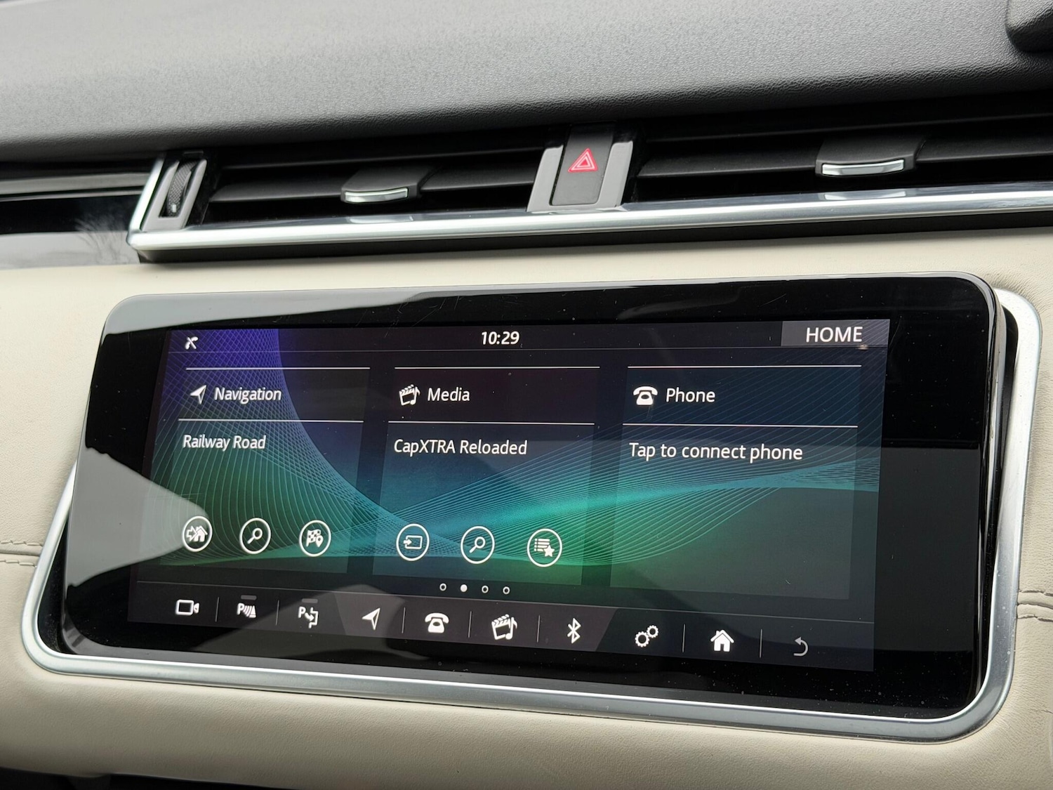 Used Land Rover Range Rover Velar 2019 for sale - 76584910: Photo 31