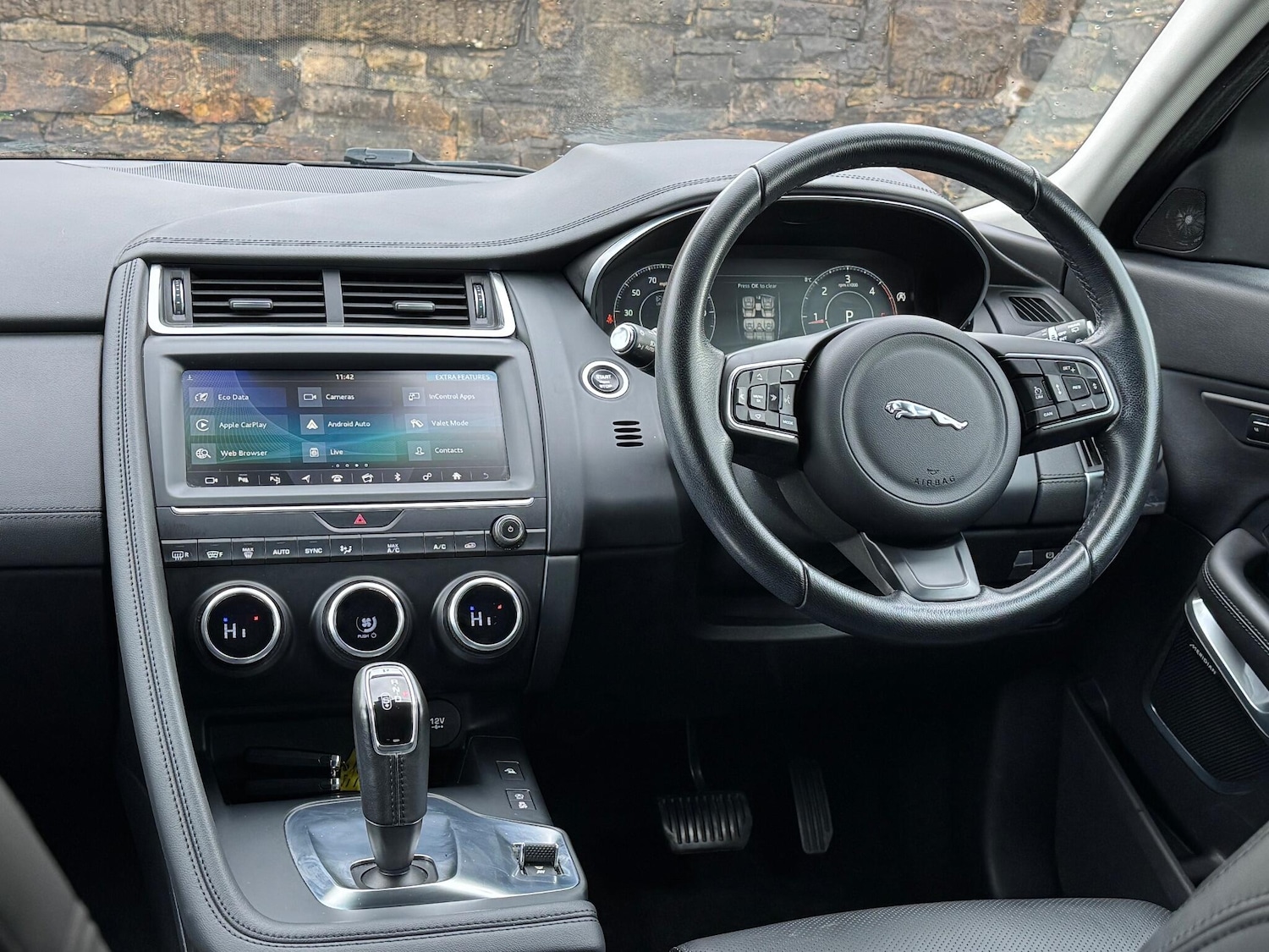 Used Jaguar E-Pace 2018 for sale - 76307479: Photo 22