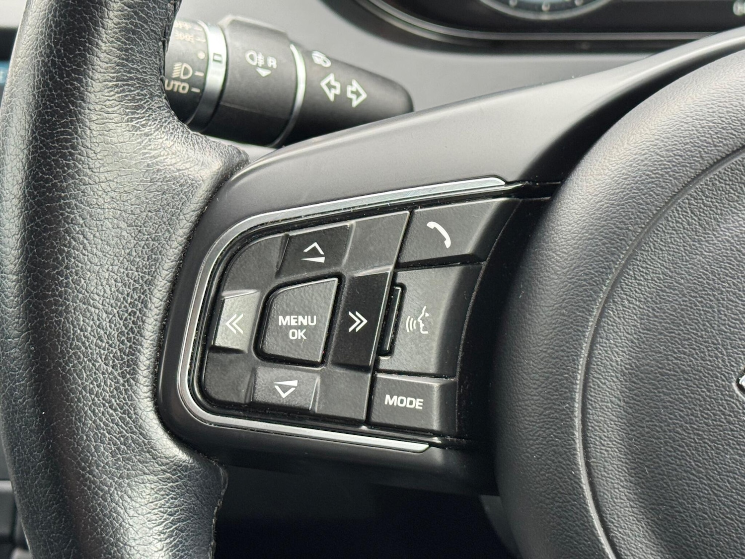 Used Jaguar E-Pace 2018 for sale - 76307479: Photo 26