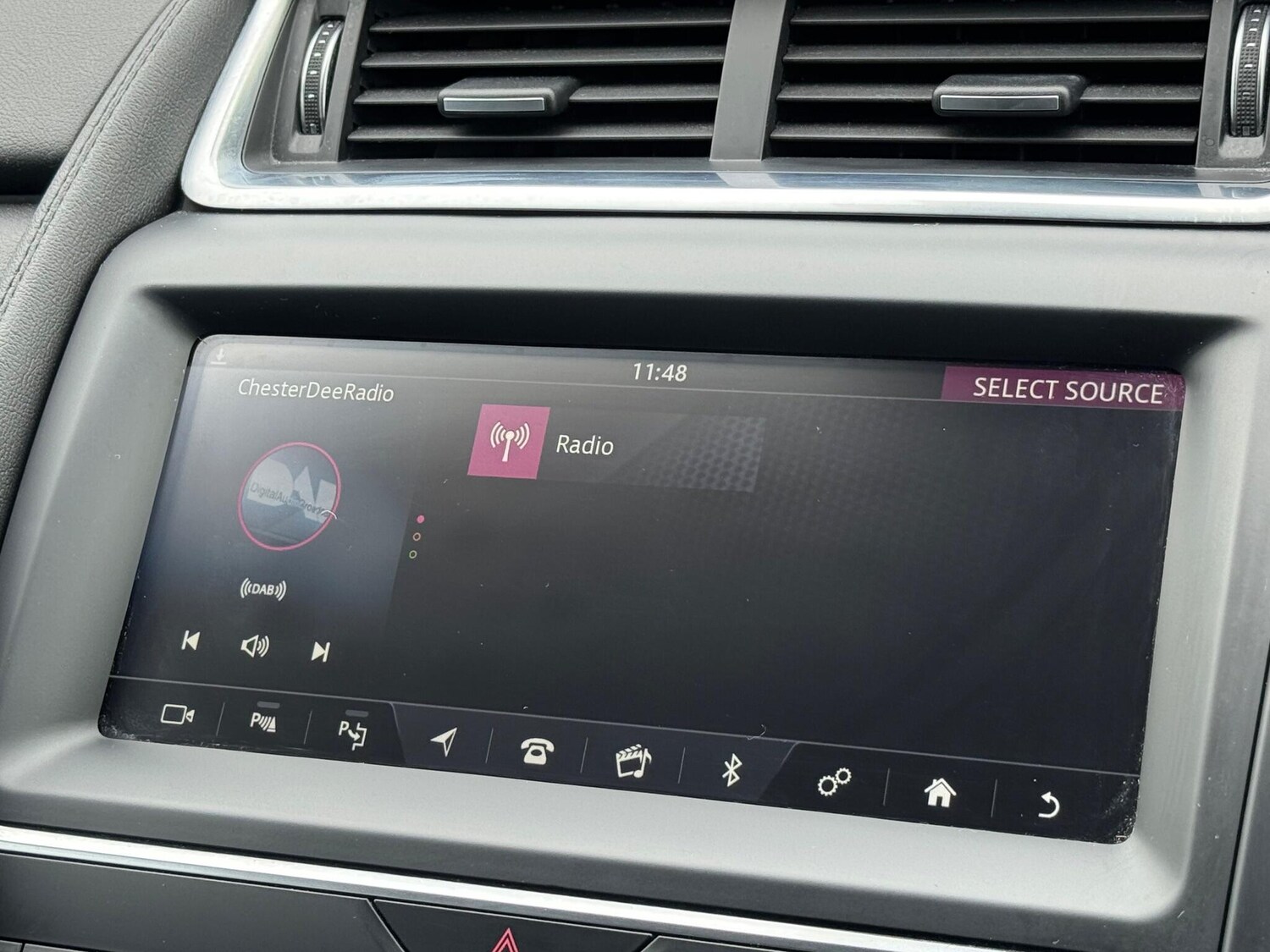 Used Jaguar E-Pace 2018 for sale - 76307479: Photo 33