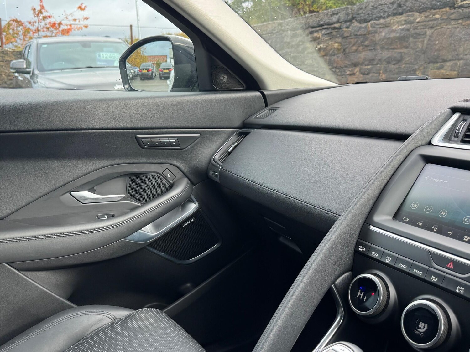 Used Jaguar E-Pace 2018 for sale - 76307479: Photo 48