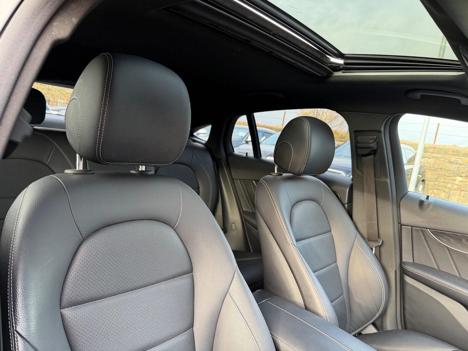 Used Mercedes-Benz GLC 2018 for sale - 76886826: Photo 20