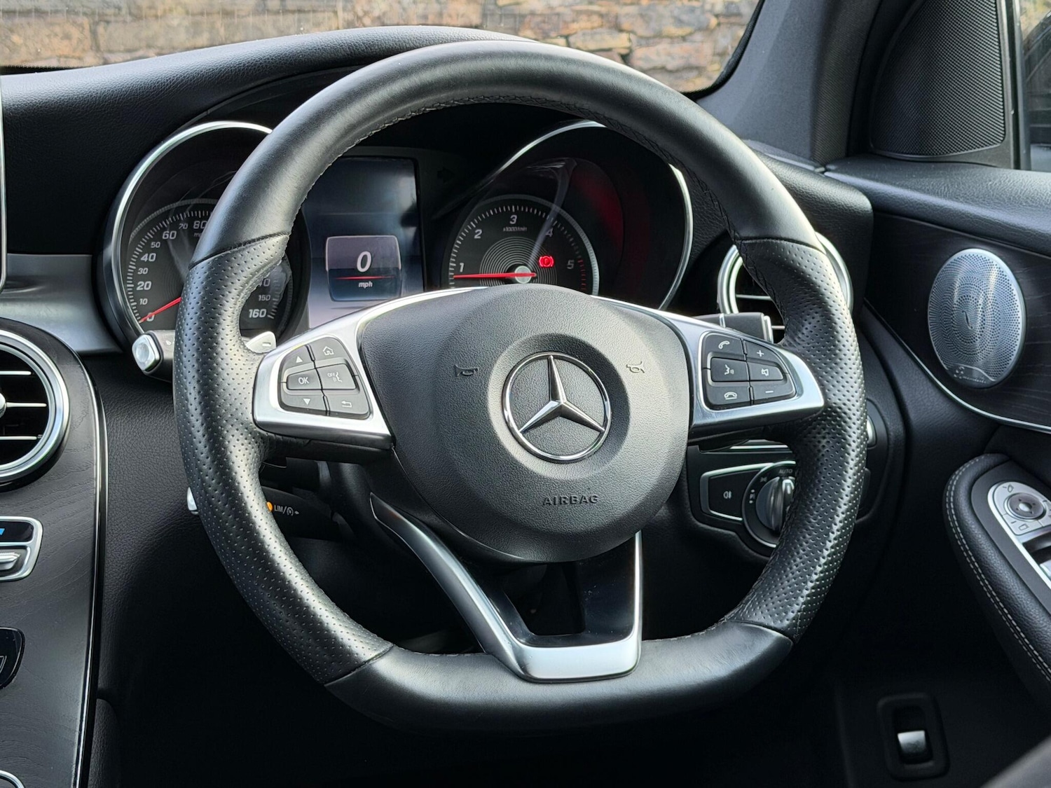 Used Mercedes-Benz GLC 2018 for sale - 76886826: Photo 26