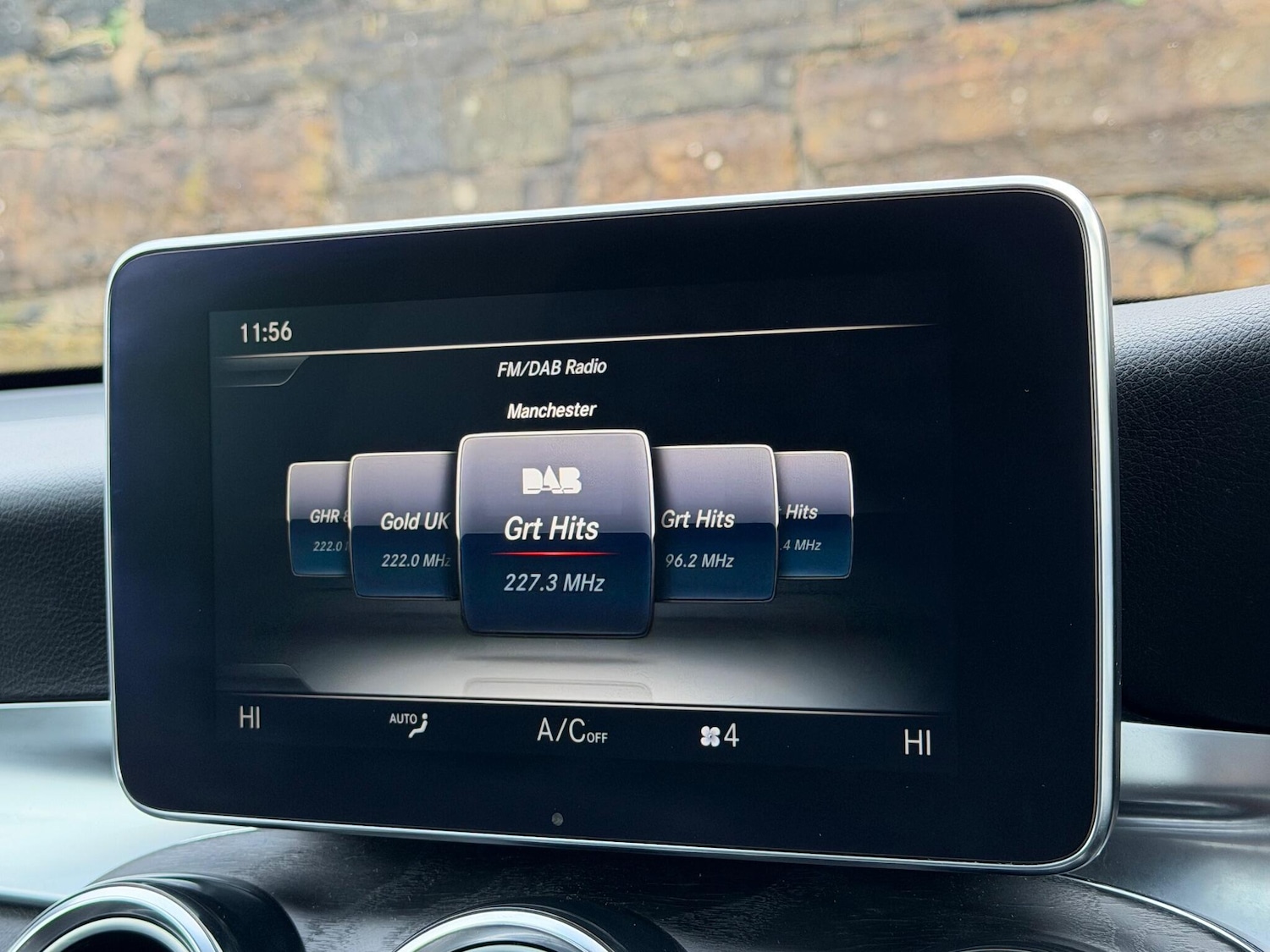 Used Mercedes-Benz GLC 2018 for sale - 76886826: Photo 31