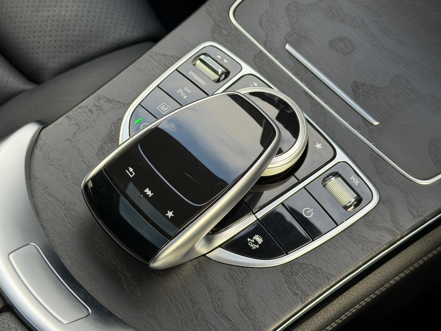 Used Mercedes-Benz GLC 2018 for sale - 76886826: Photo 41