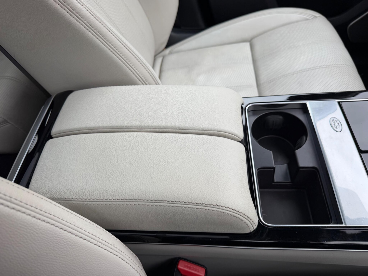 Used Land Rover Range Rover Velar 2019 for sale - 77456209: Photo 46