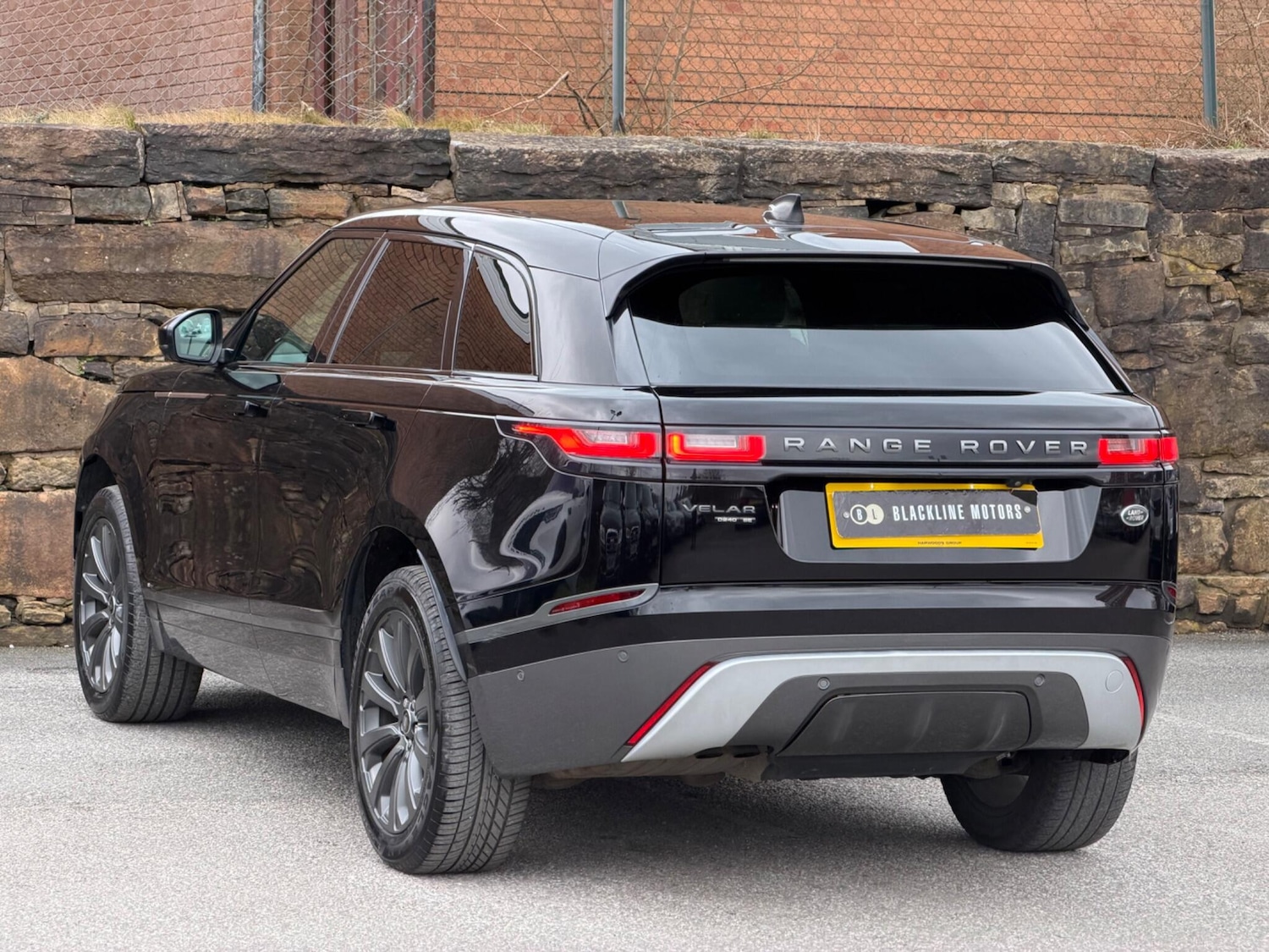 Used Land Rover Range Rover Velar 2019 for sale - 77456209: Photo 5