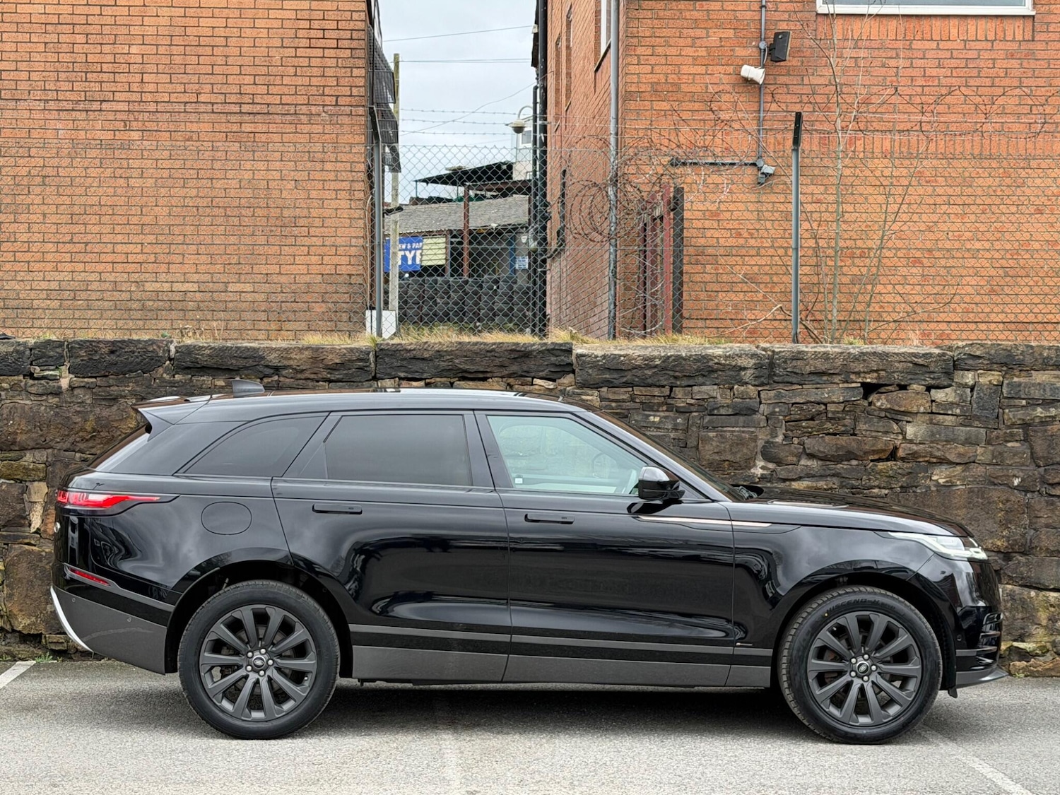 Used Land Rover Range Rover Velar 2019 for sale - 77456209: Photo 8