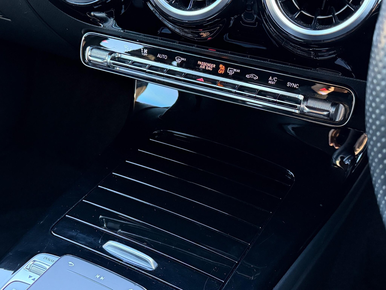 Used Mercedes-Benz A-Class 2019 for sale - 77103539: Photo 37