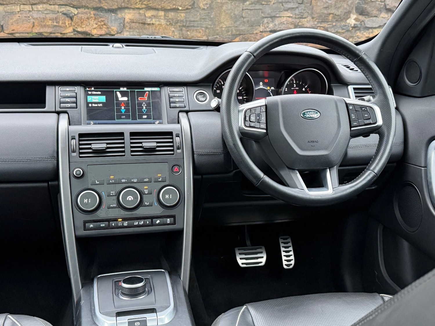 Used Land Rover Discovery Sport for sale - 76998917: Photo 26