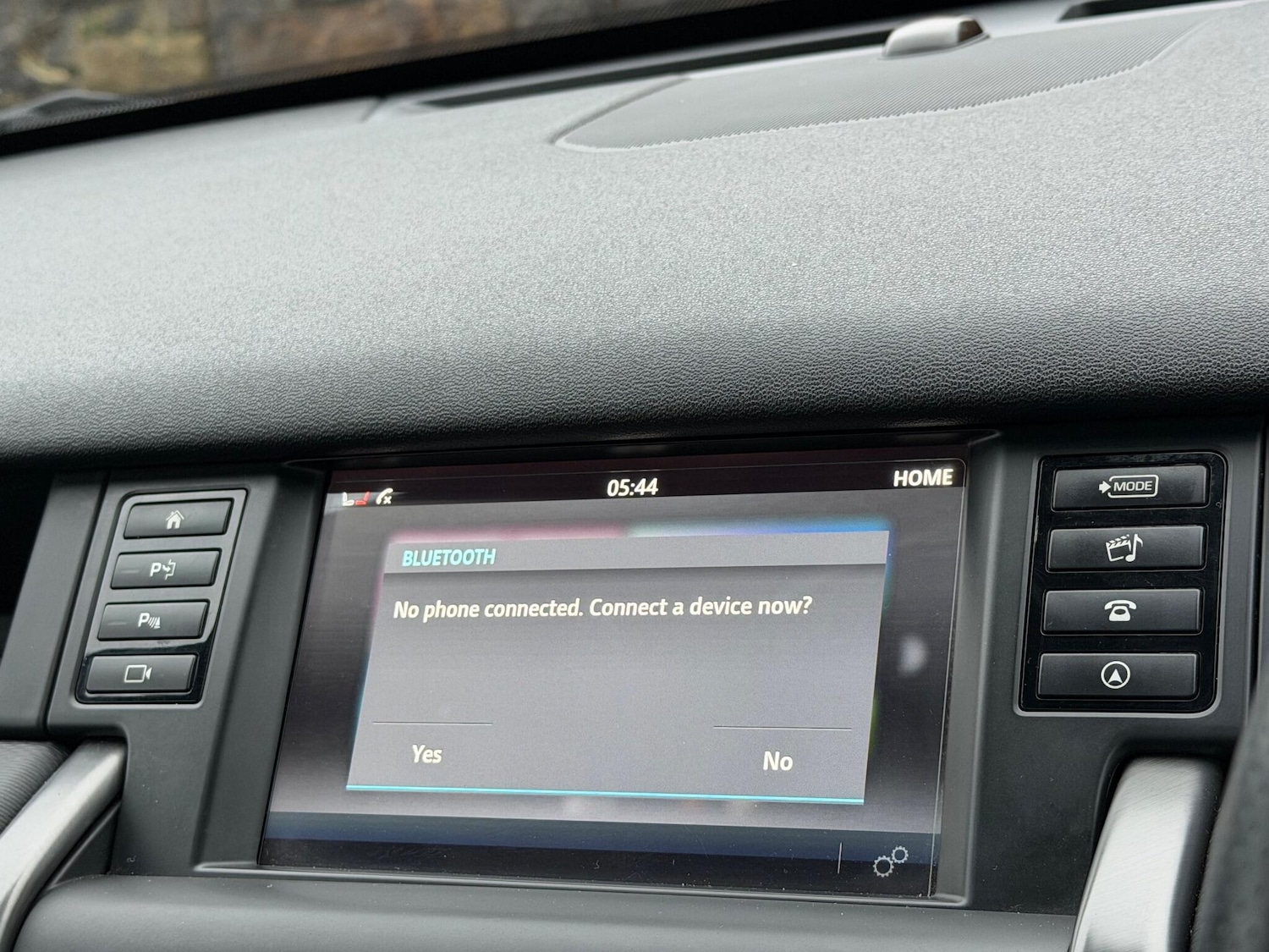 Used Land Rover Discovery Sport for sale - 76998917: Photo 32