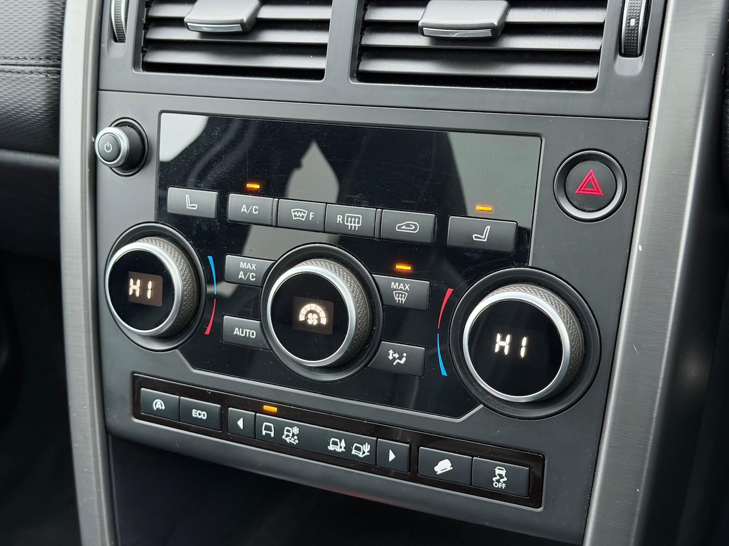 Used Land Rover Discovery Sport for sale - 76998917: Photo 38