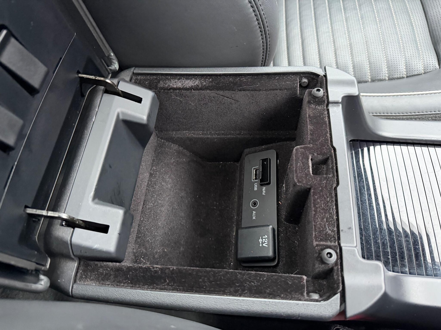 Used Land Rover Discovery Sport for sale - 76998917: Photo 44