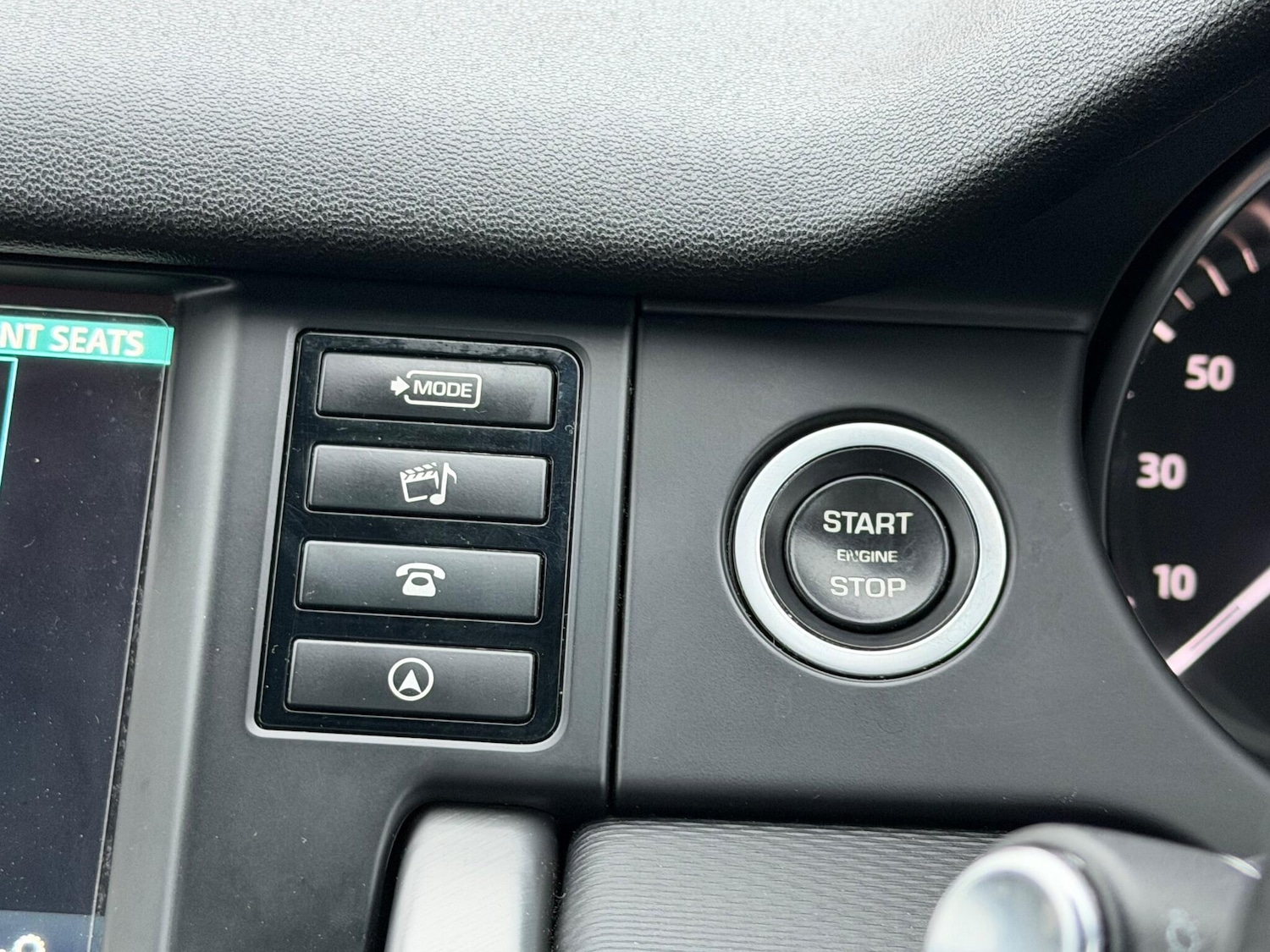 Used Land Rover Discovery Sport for sale - 76998917: Photo 45