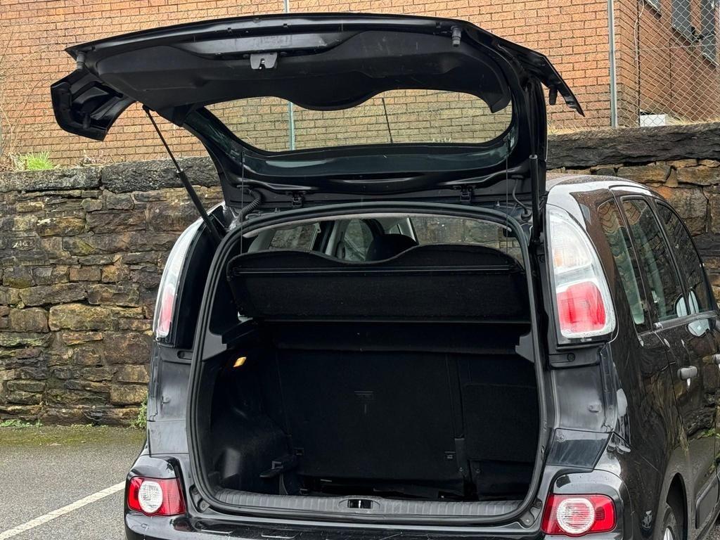 Used Citroen C3 Picasso 2010 for sale - 76995058: Photo 19