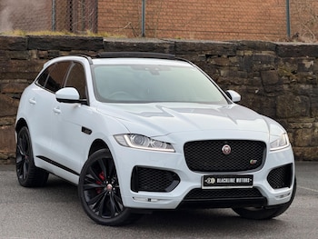 Used Jaguar F-Pace 2017 for sale - 77174778: Photo