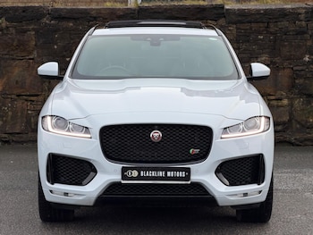 Used Jaguar F-Pace 2017 for sale - 77174778: Photo