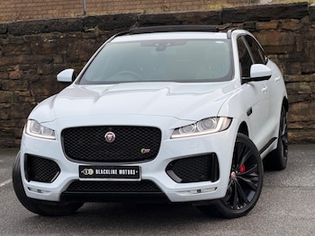 Used Jaguar F-Pace 2017 for sale - 77174778: Photo