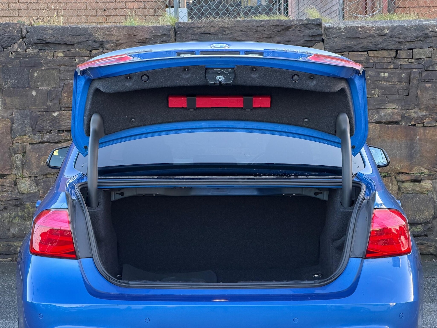 Used BMW 3 Series 2016 for sale - 76913066: Photo 22