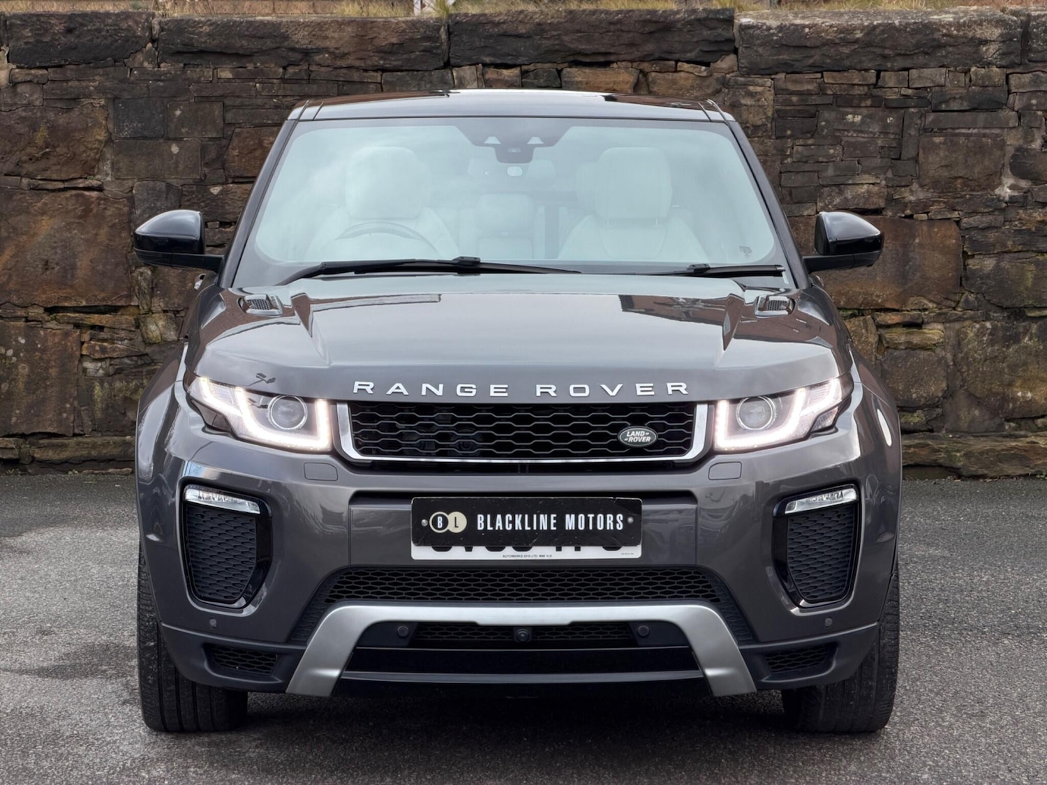 Used Land Rover Range Rover Evoque 2016 for sale - 77291714: Photo 2