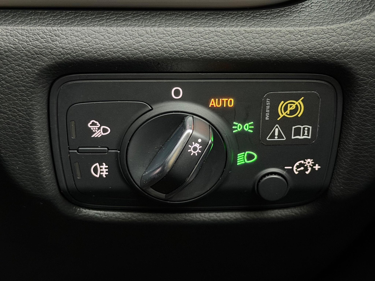 Used Audi A3 2018 for sale - 76832289: Photo 44