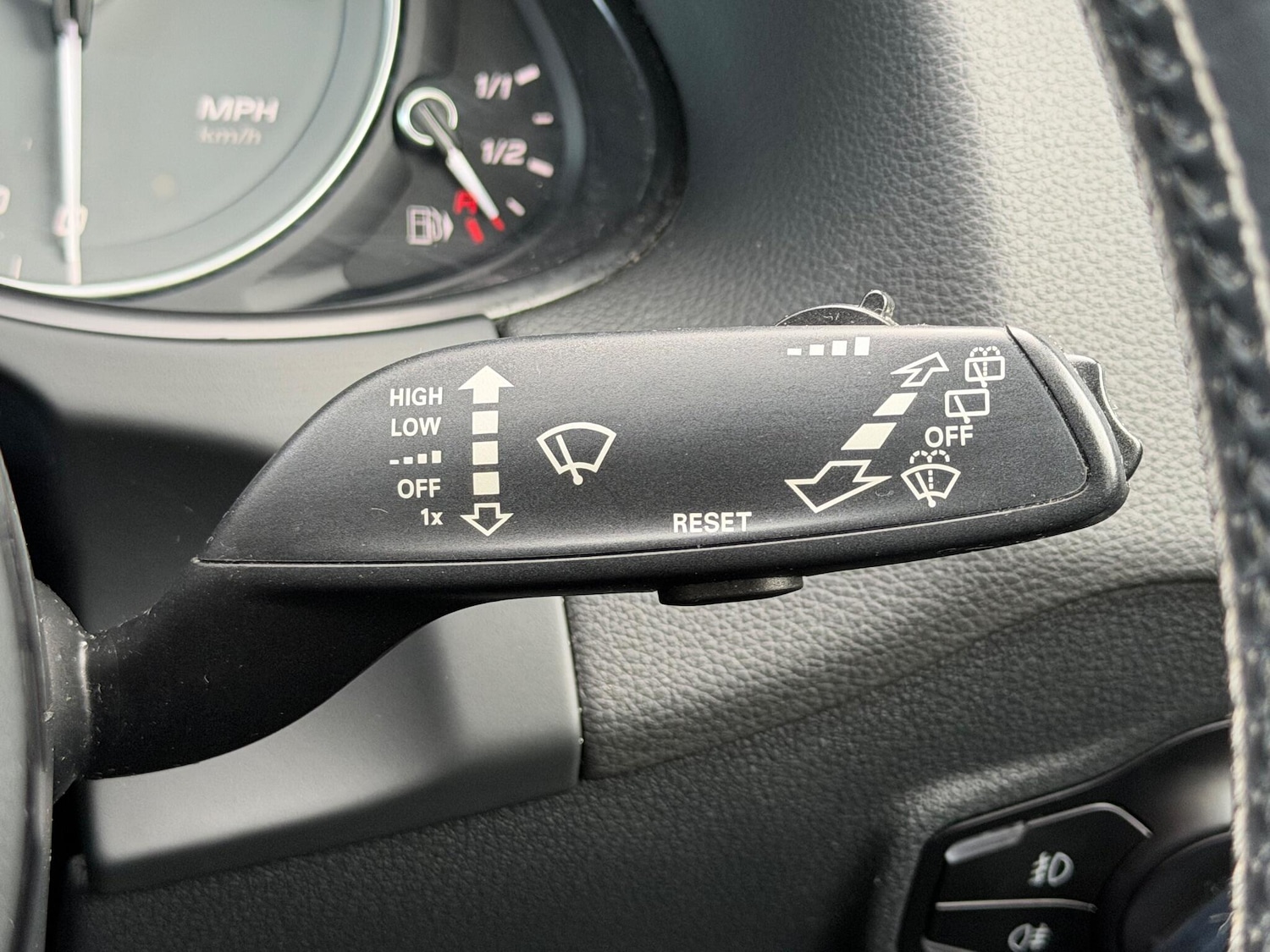 Used Audi SQ5 2013 for sale - 77174773: Photo 48