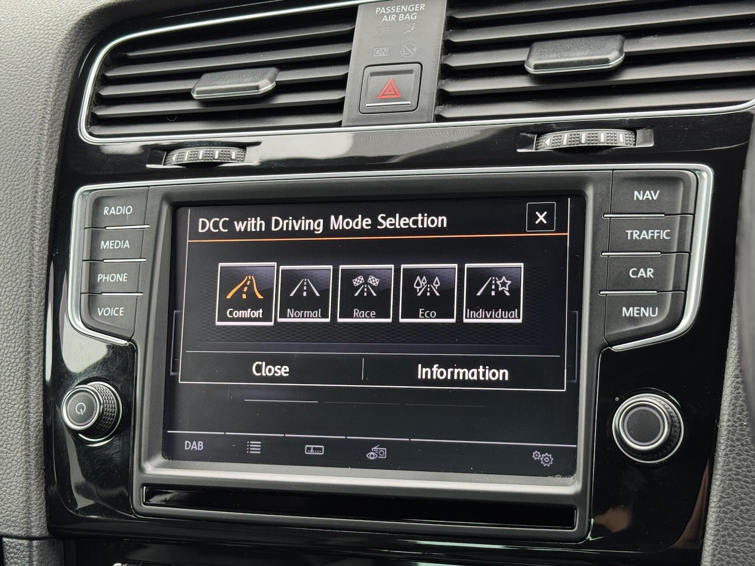 Used Volkswagen Golf 2014 for sale - 76856004: Photo 34