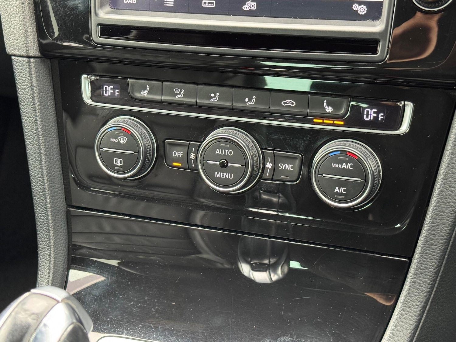 Used Volkswagen Golf 2014 for sale - 76856004: Photo 38