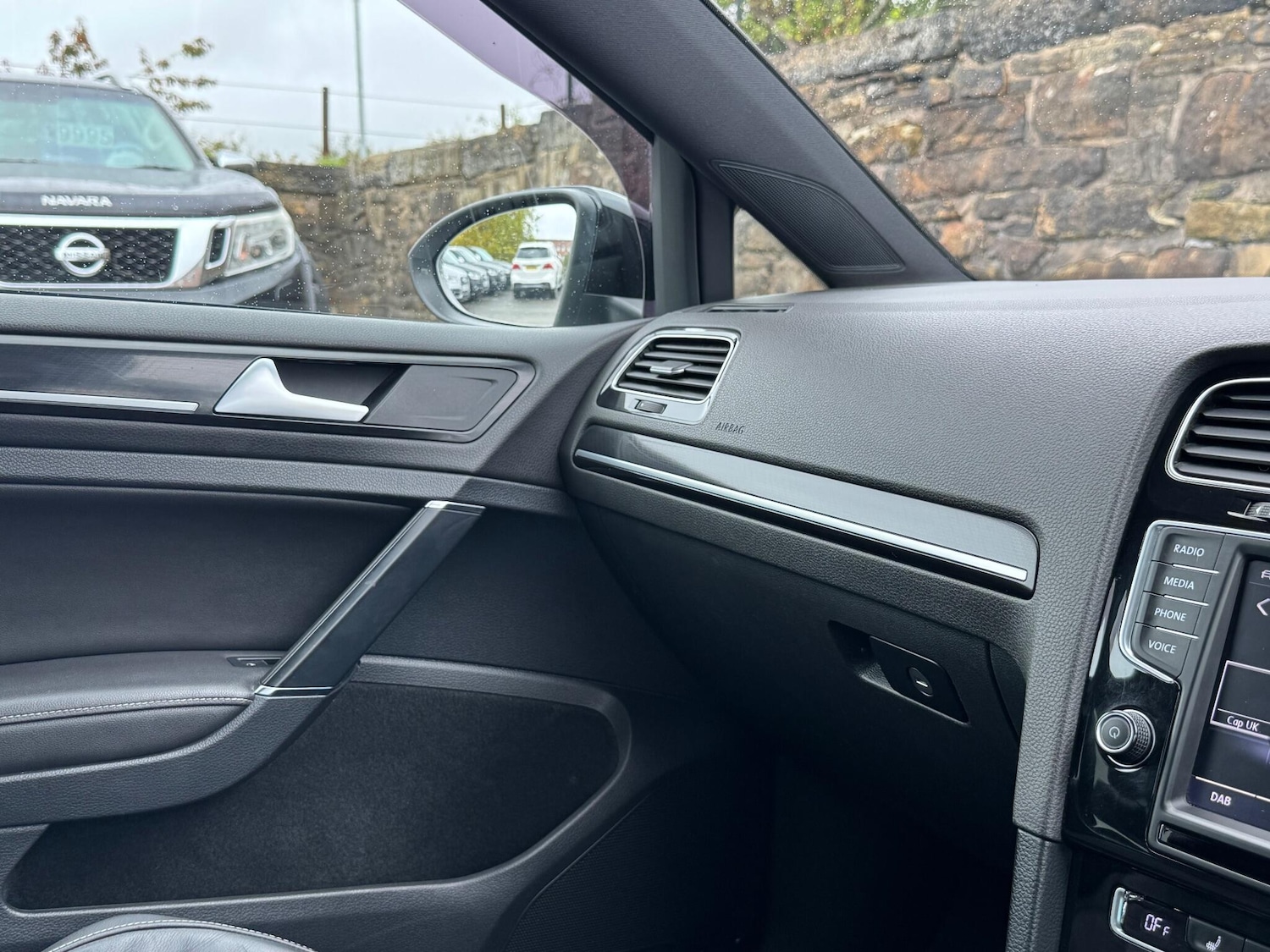 Used Volkswagen Golf 2014 for sale - 76856004: Photo 50