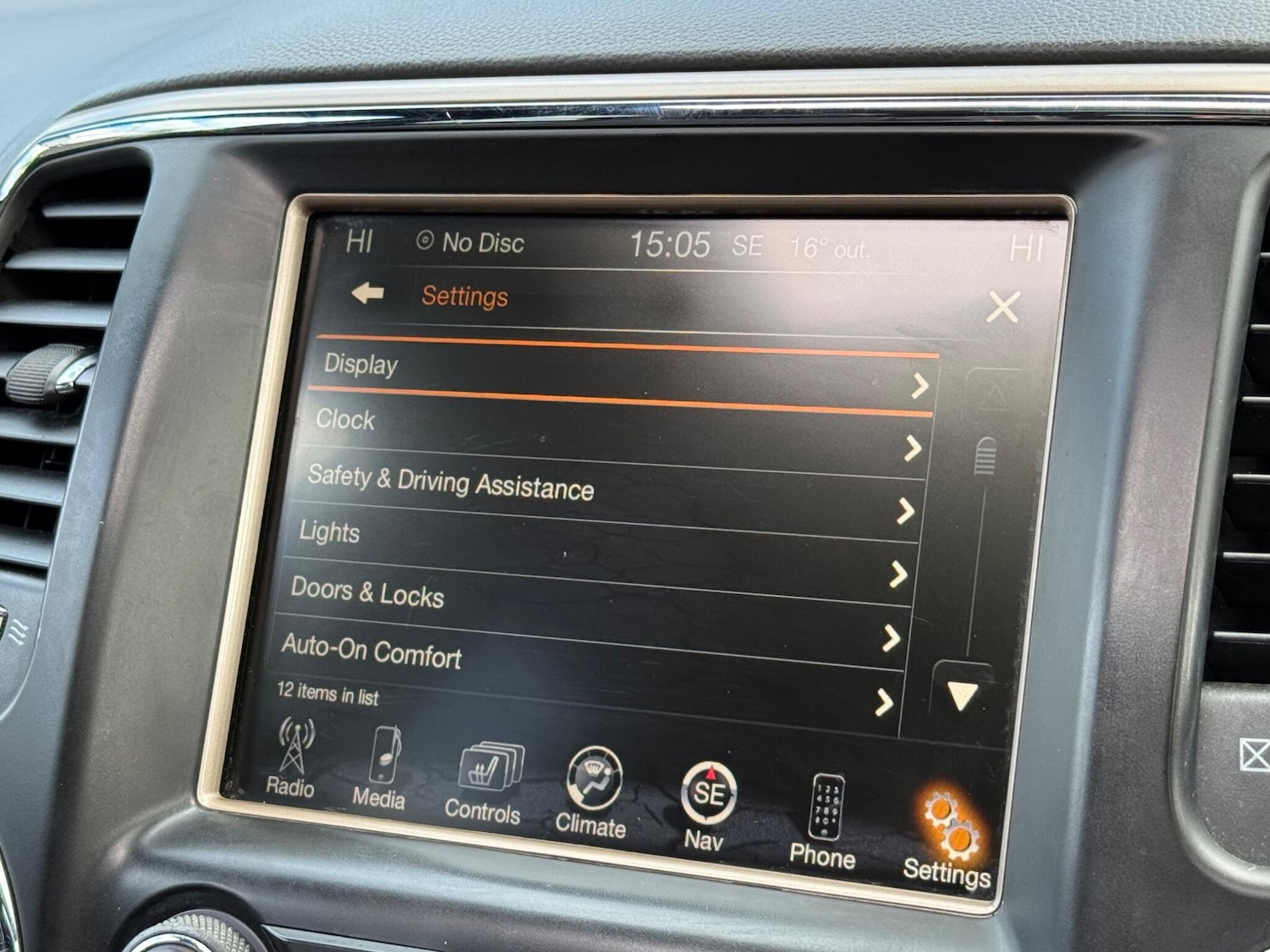 Used Jeep Grand Cherokee 2014 for sale - 76987705: Photo 35