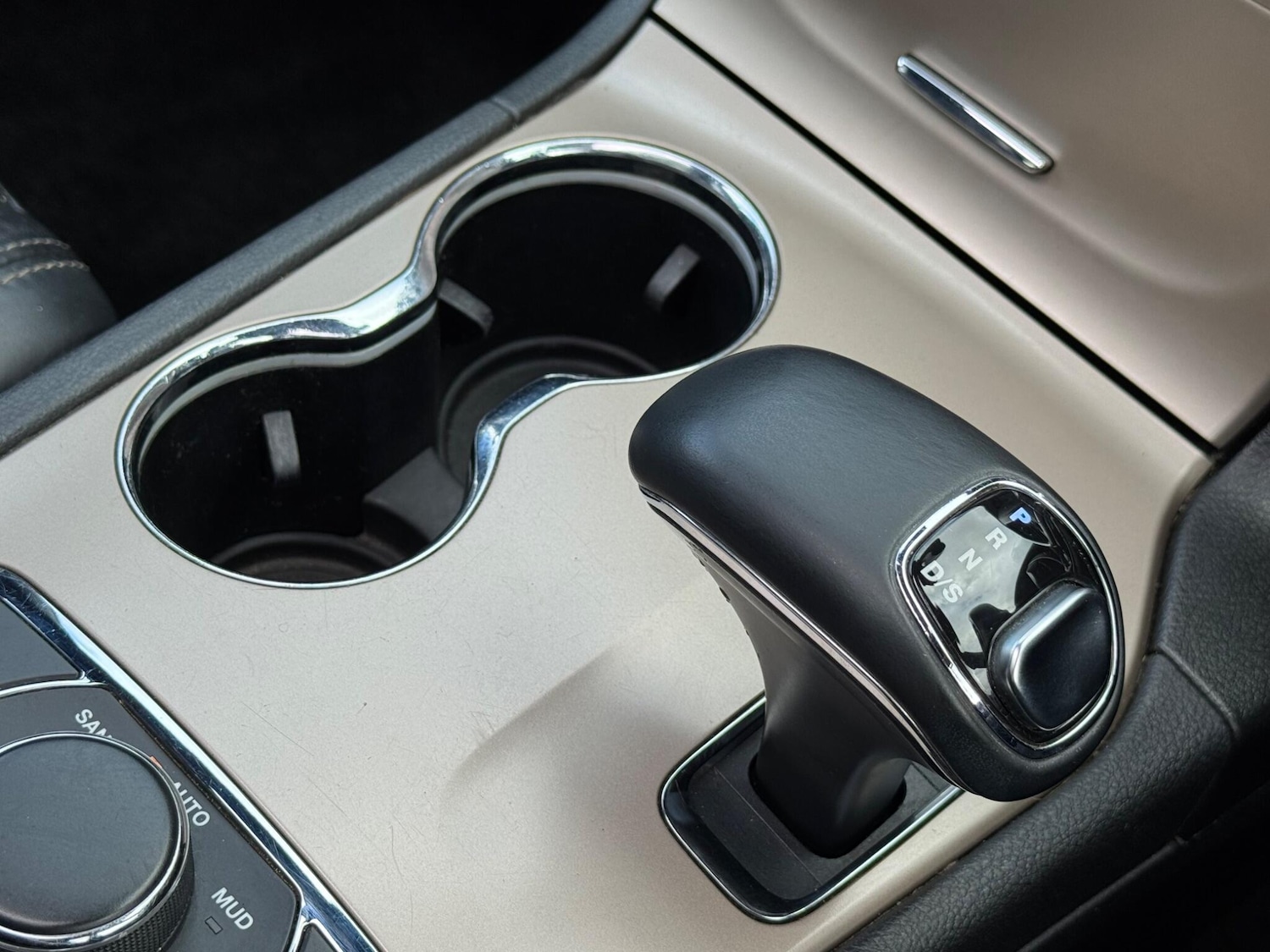 Used Jeep Grand Cherokee 2014 for sale - 76987705: Photo 42