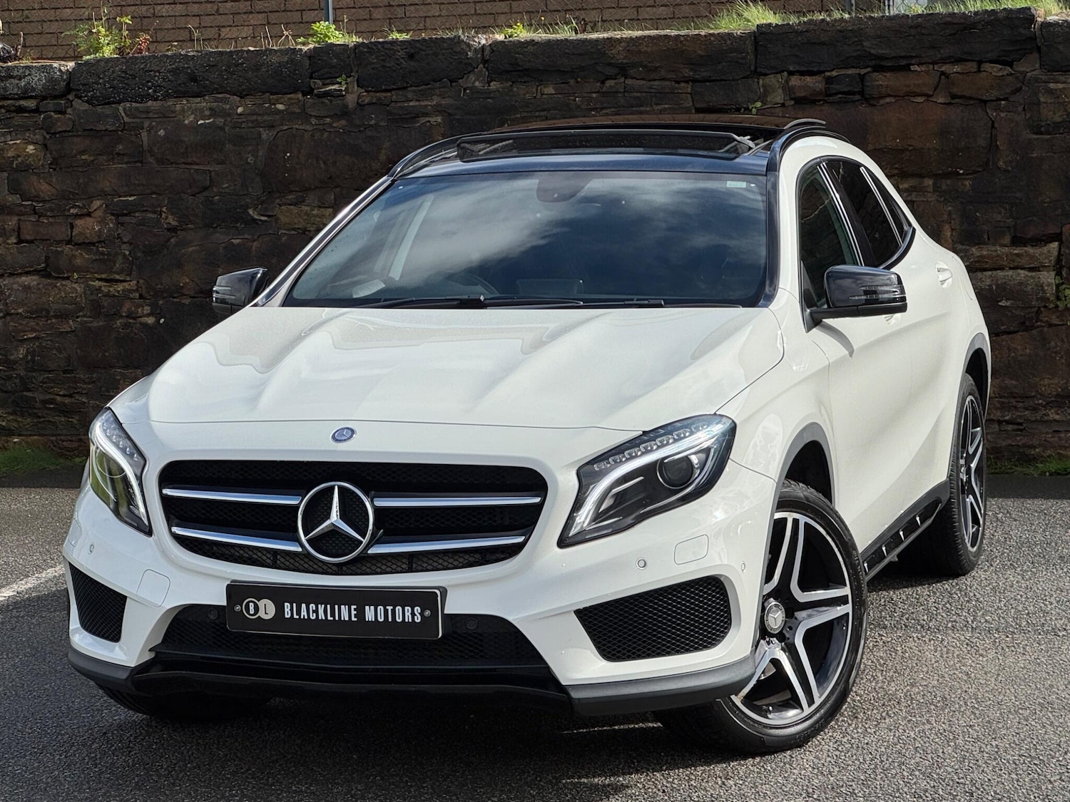 Used Mercedes-Benz GLA 2015 for sale - 76160992: Photo 3