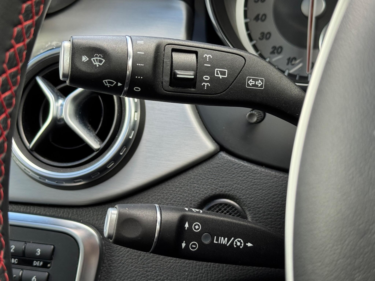 Used Mercedes-Benz GLA 2015 for sale - 76160992: Photo 41