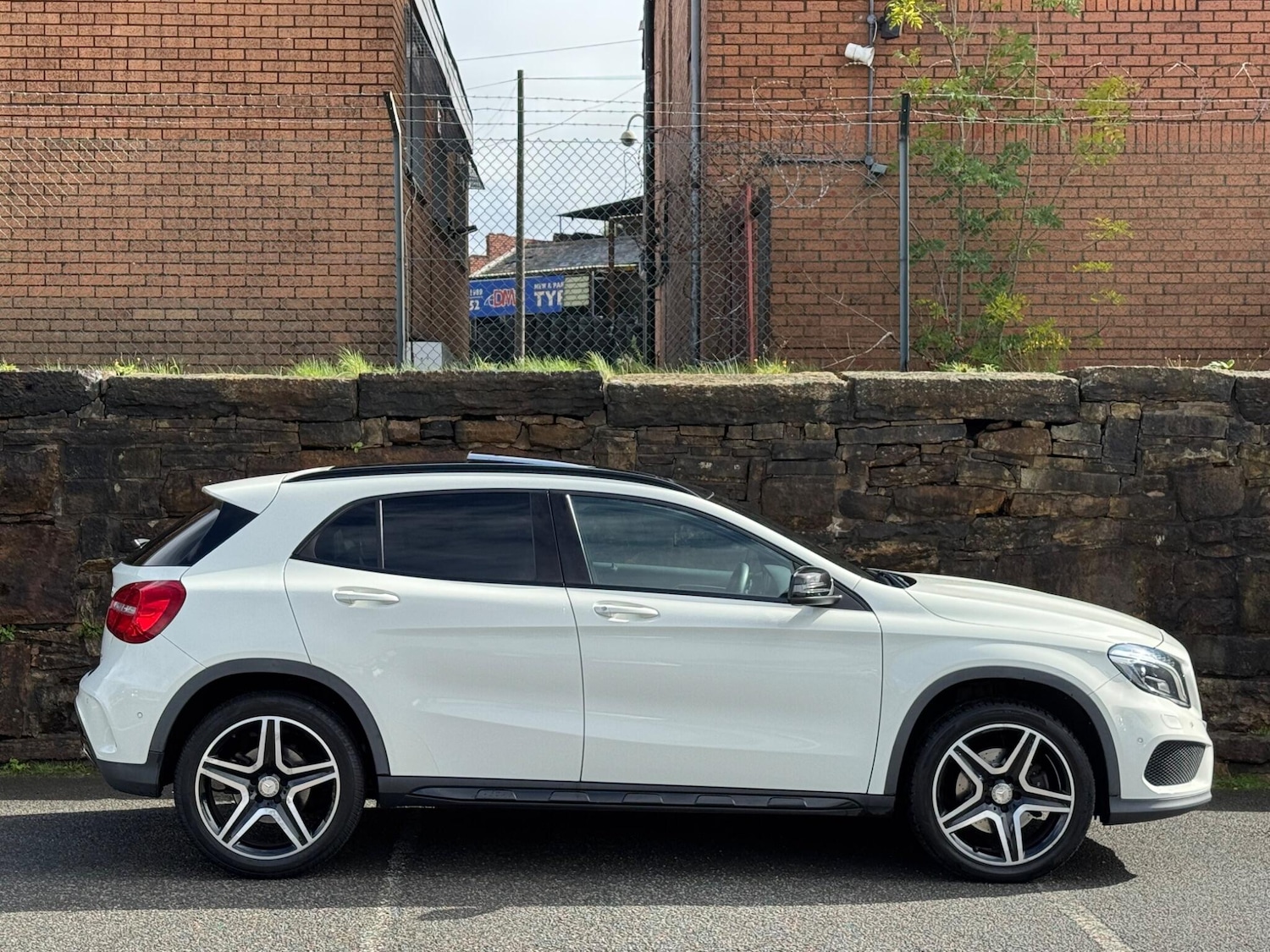 Used Mercedes-Benz GLA 2015 for sale - 76160992: Photo 8