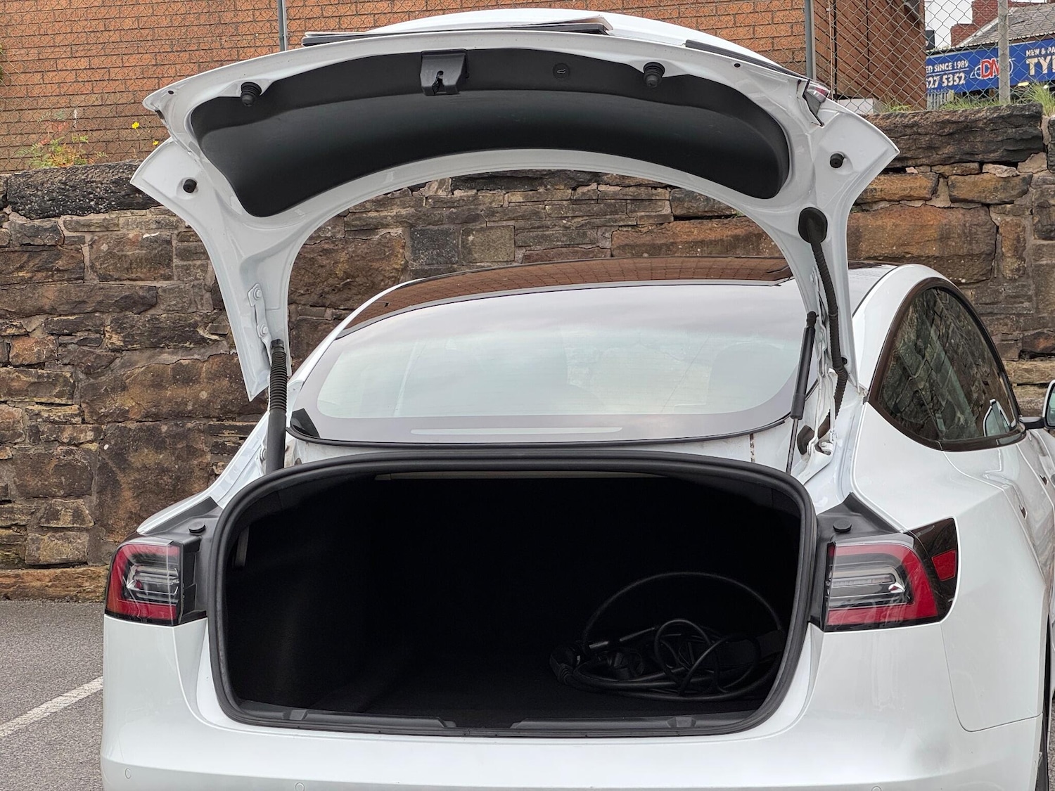 Used Tesla Model 3 2021 for sale - 76992166: Photo 22