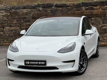 Used Tesla Model 3 2021 for sale - 76992166: Photo