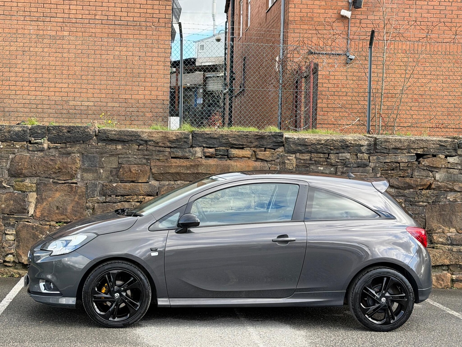 Used Vauxhall Corsa 2015 for sale - 76440846: Photo 4
