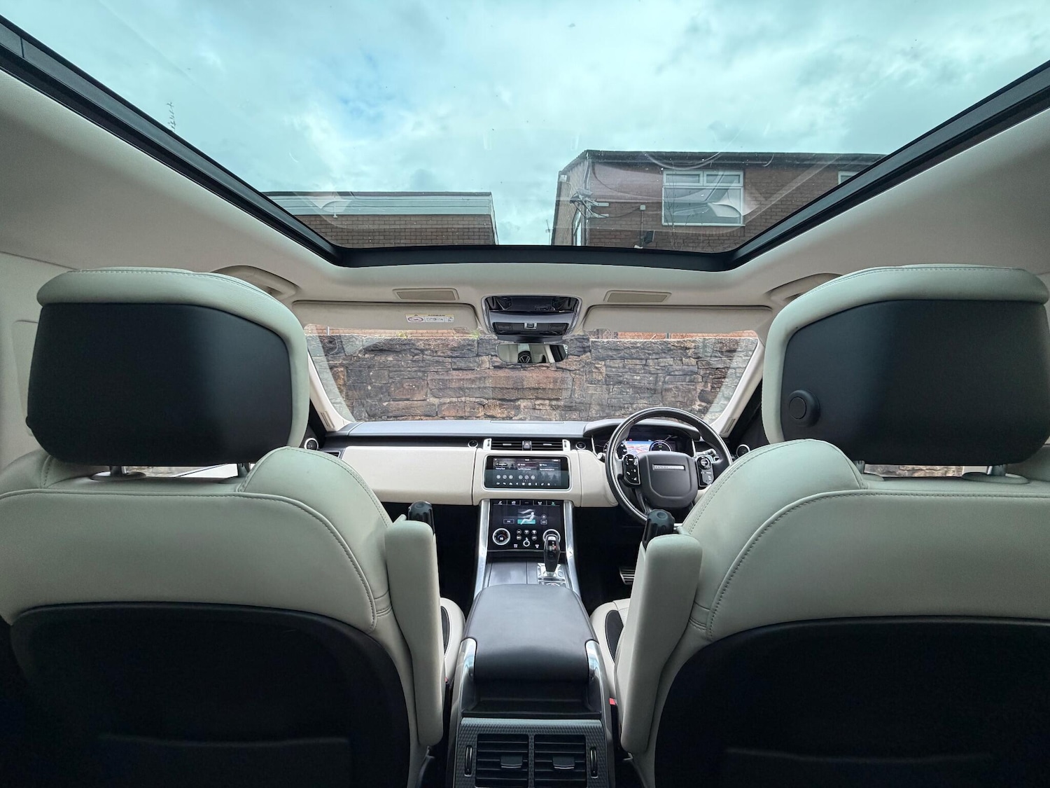 Used Land Rover Range Rover Sport 2020 for sale - 76990610: Photo 10