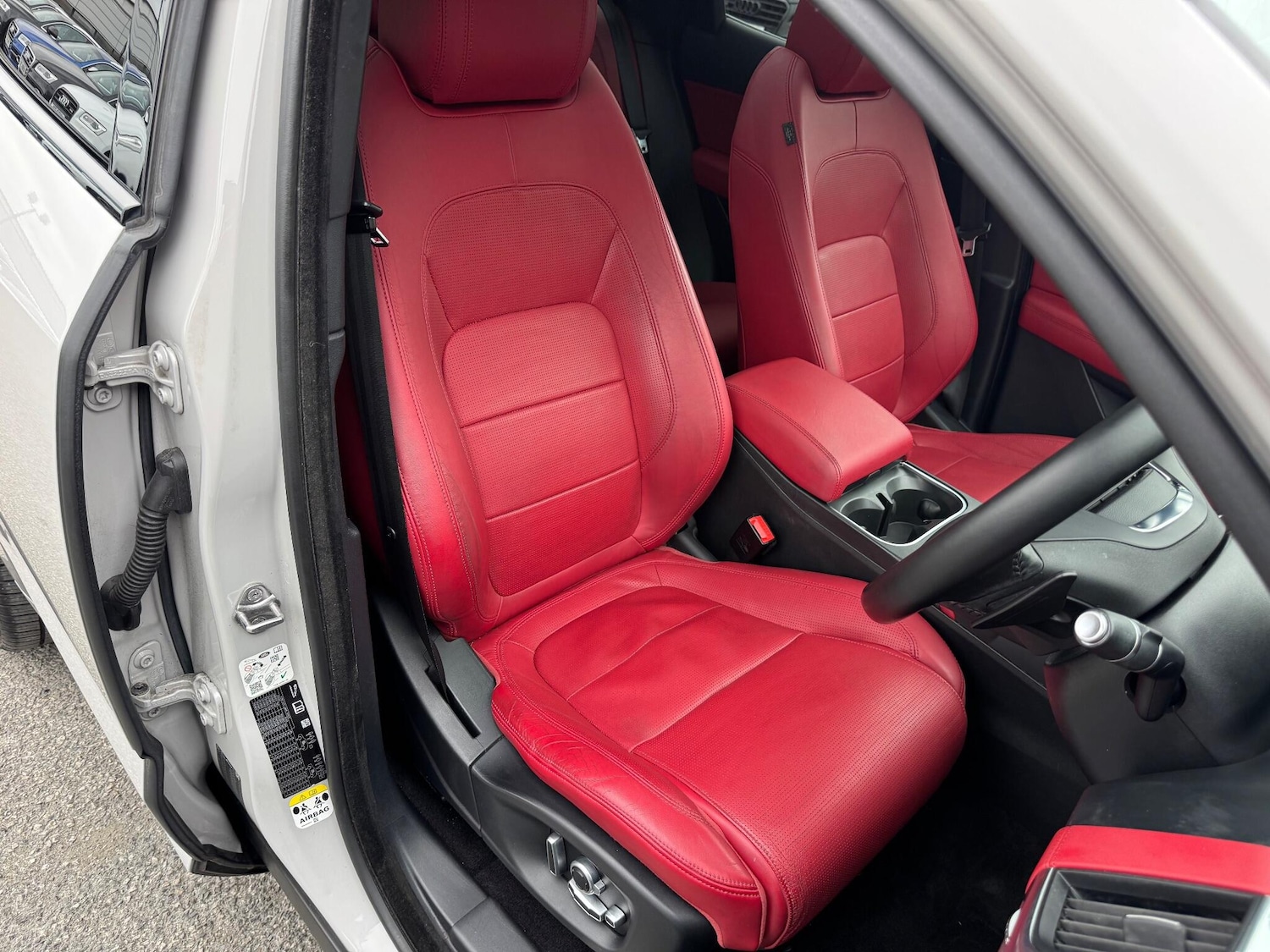 Used Jaguar E-Pace 2018 for sale - 76161144: Photo 18