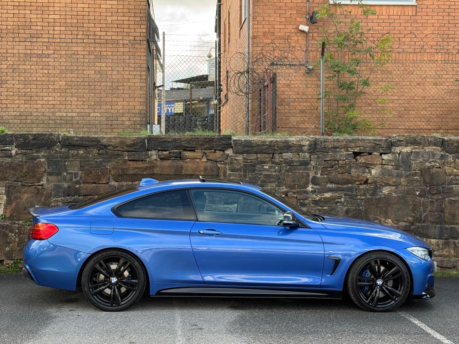 Used BMW 4 Series 2014 for sale - 76161115: Photo 8