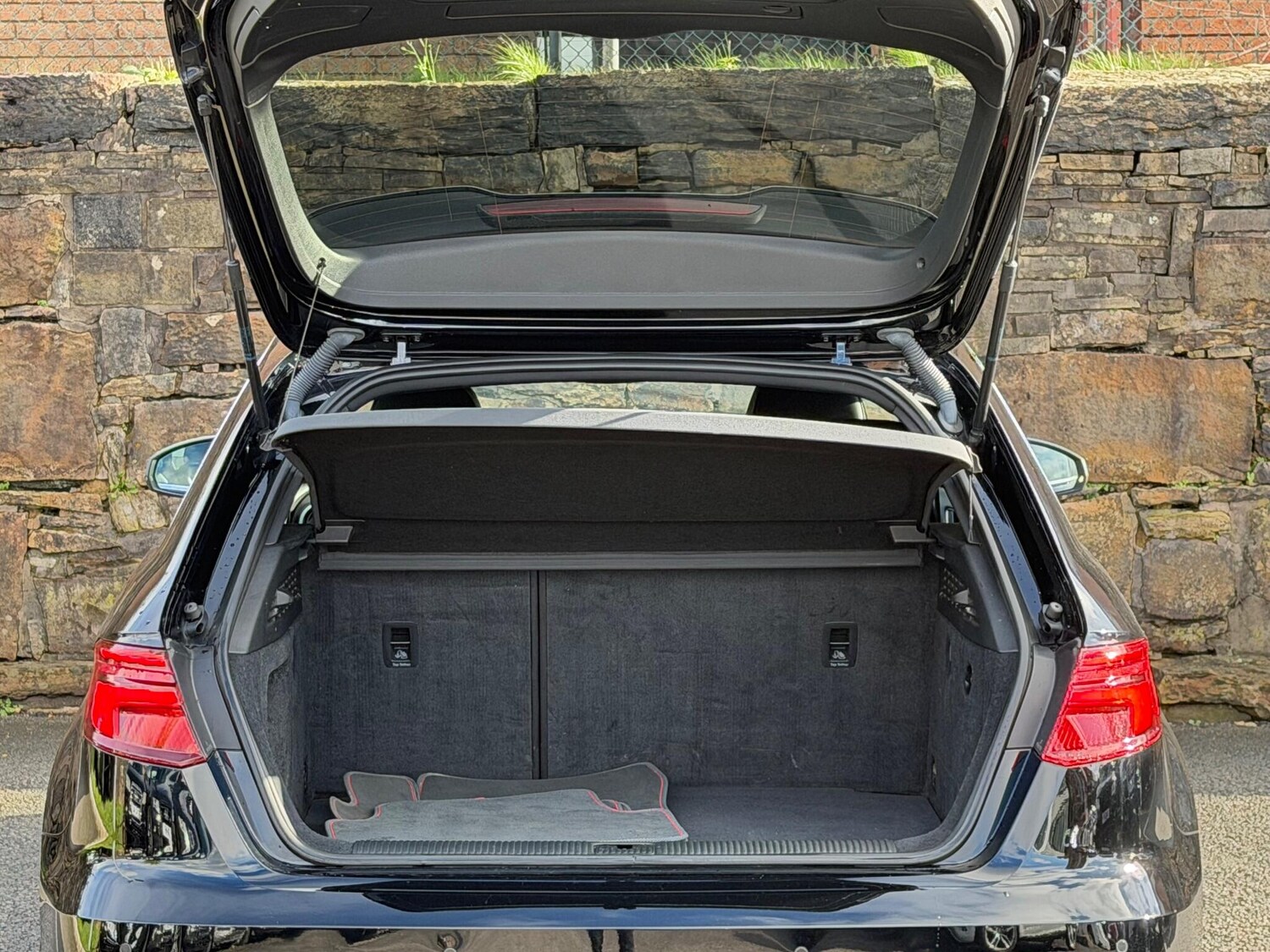 Used Audi S3 2017 for sale - 76349335: Photo 21