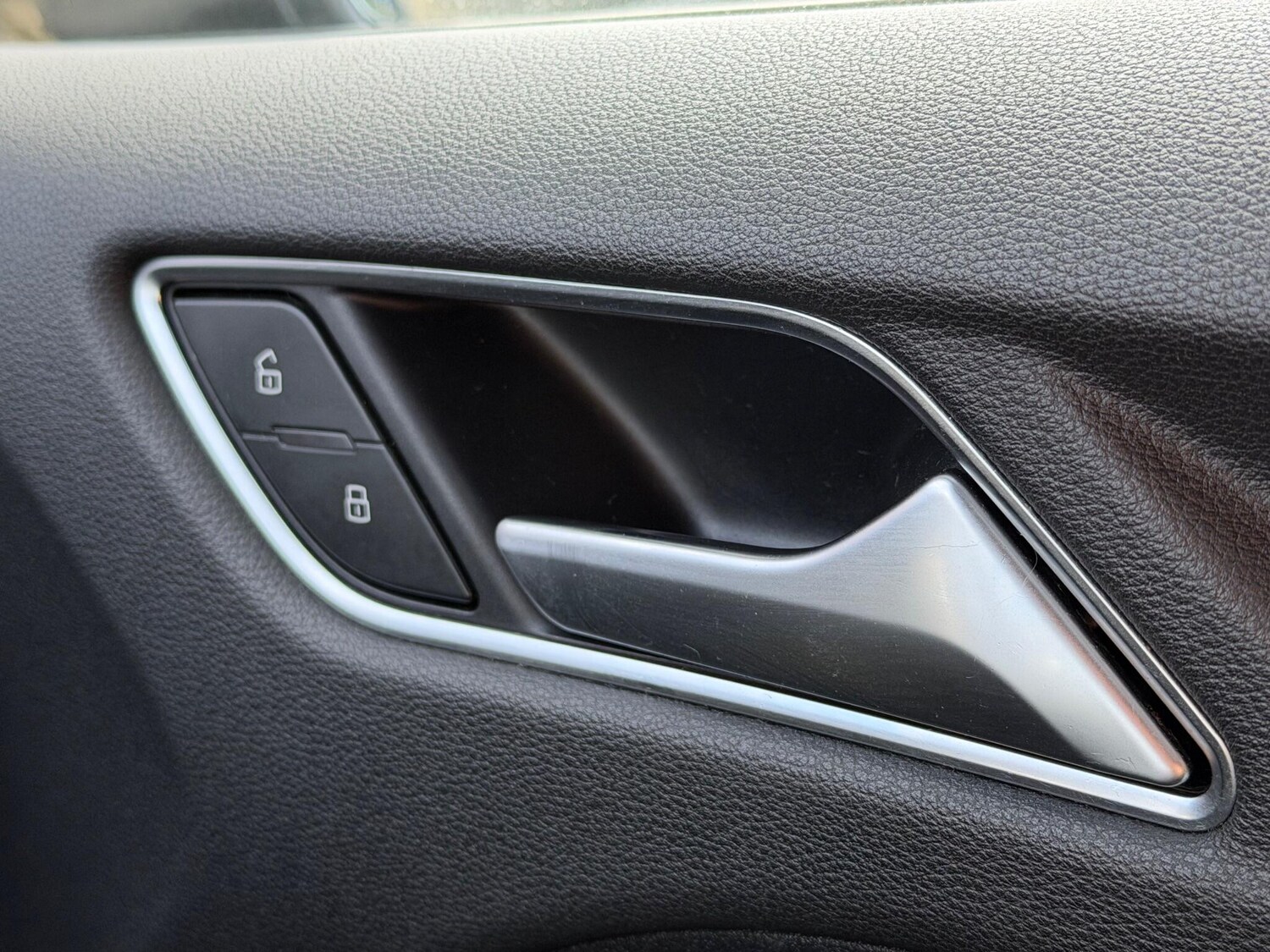 Used Audi S3 2017 for sale - 76349335: Photo 45