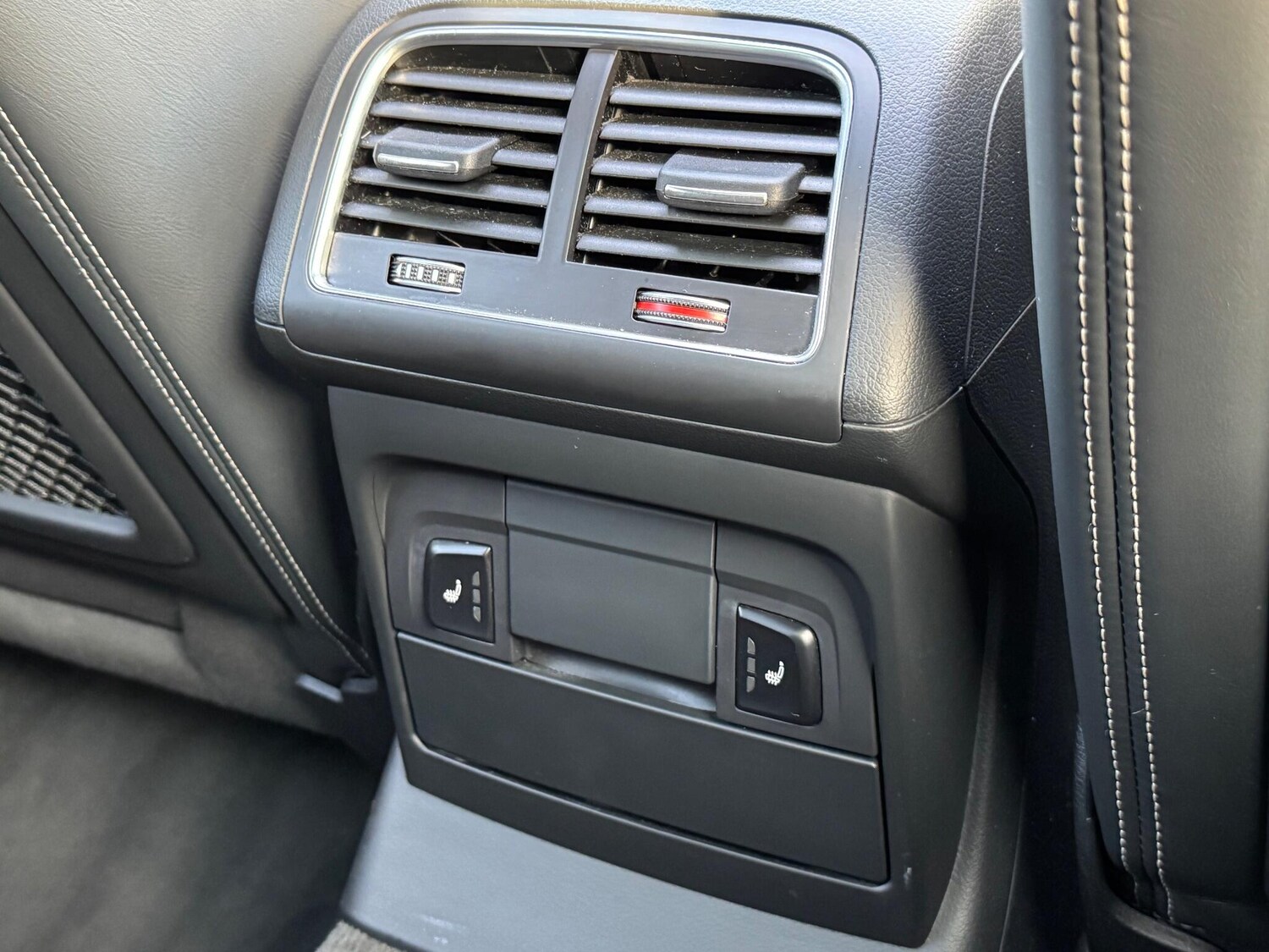 Used Audi SQ5 2014 for sale - 76161065: Photo 46