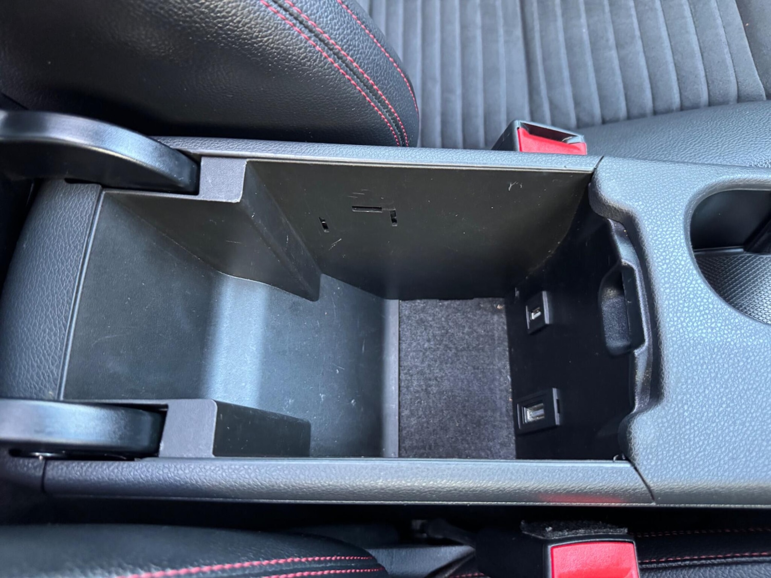 Used Mercedes-Benz GLA 2014 for sale - 76989351: Photo 41