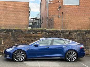 Used Tesla Model S 2015 for sale - 76473510: Photo